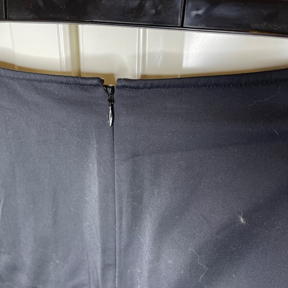 Halogen Business Casual Skirt Size 2 Black Microfiber Midi - Picture 7 of 12